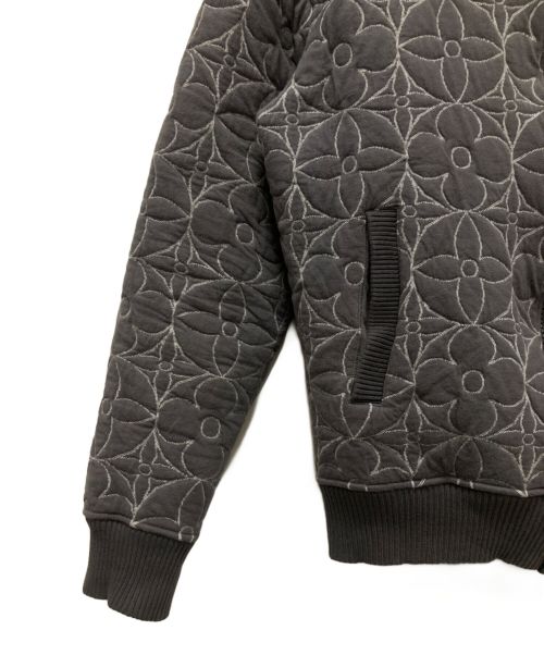LOUIS VUITTON（ルイ ヴィトン）LOUIS VUITTON (ルイ ヴィトン) モノグラムフラワーブルゾン グレー サイズ:Mの古着・服飾アイテム