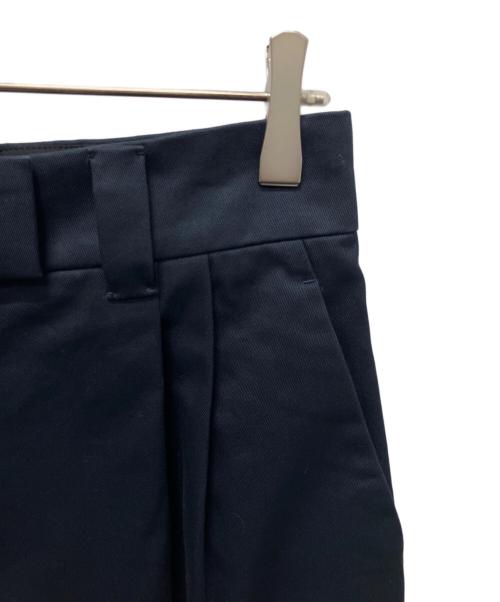 MIU MIU（ミュウミュウ）MIU MIU (ミュウミュウ) POCKET EDGE SKIRT  ネイビー サイズ:36の古着・服飾アイテム