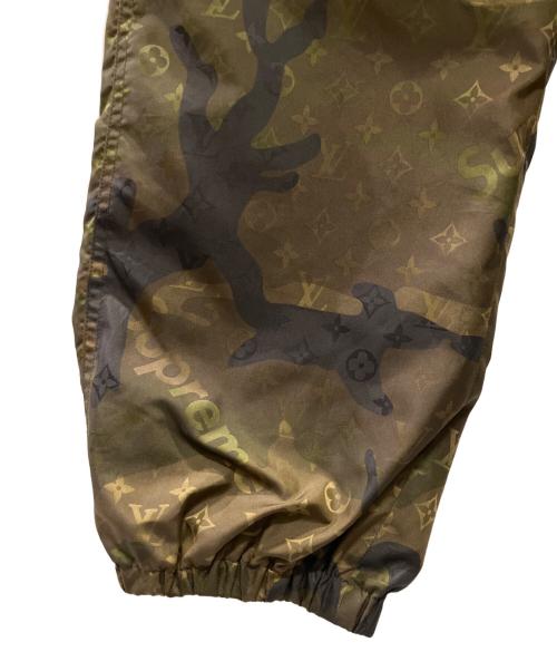 LOUIS VUITTON（ルイ ヴィトン）LOUIS VUITTON (ルイ ヴィトン) SUPREME (シュプリーム) Louis Vuitton × Supreme Camo Cargo Pant カーキ サイズ:44の古着・服飾アイテム