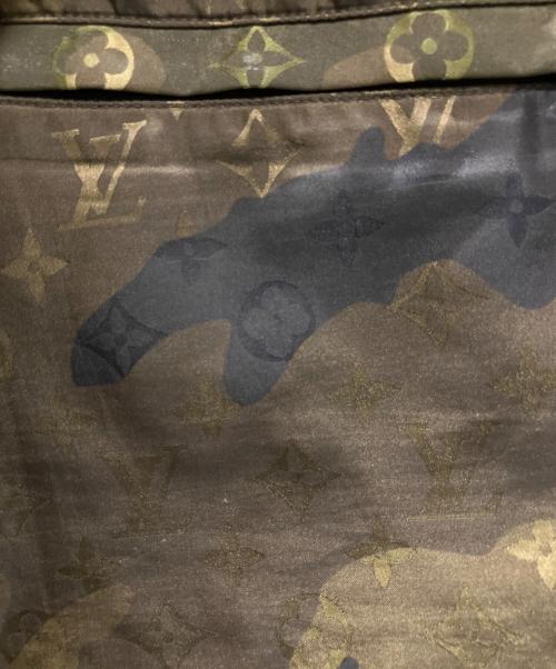 LOUIS VUITTON（ルイ ヴィトン）LOUIS VUITTON (ルイ ヴィトン) SUPREME (シュプリーム) Louis Vuitton × Supreme Camo Cargo Pant カーキ サイズ:44の古着・服飾アイテム