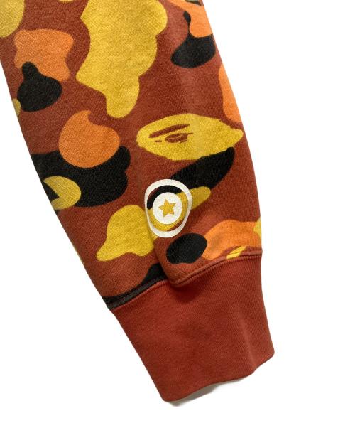 A BATHING APE（ア ベイシング エイプ）A BATHING APE (ア ベイシング エイプ) 1st CAMO SHARK FULL ZIP HOODIE オレンジ×イエロー サイズ:XLの古着・服飾アイテム