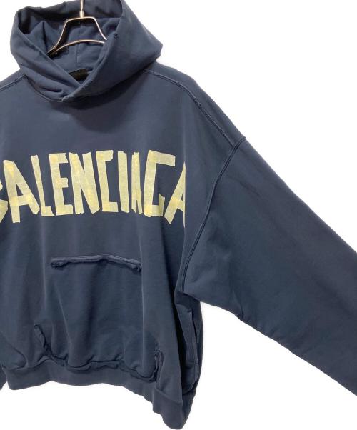 BALENCIAGA（バレンシアガ）BALENCIAGA (バレンシアガ) 23SS Tape Type Ripped Pocket Hoodie テープタイプ リップポケット フーディ ネイビー サイズ:Sの古着・服飾アイテム