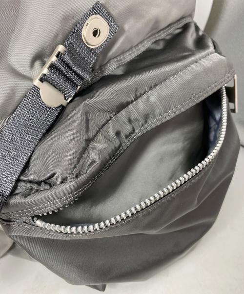 sacai（サカイ）sacai (サカイ) PORTER (ポーター) Double Pocket Backpack ライトグレー サイズ:-の古着・服飾アイテム