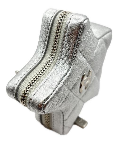 CHANEL（シャネル）CHANEL (シャネル) ココマーク マトラッセ スターコインパース シルバーの古着・服飾アイテム