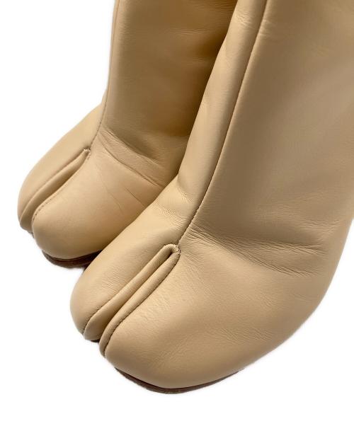 Maison Margiela（メゾンマルジェラ）Maison Margiela (メゾンマルジェラ) TABI boots TABIブーツ ベージュ サイズ:36の古着・服飾アイテム