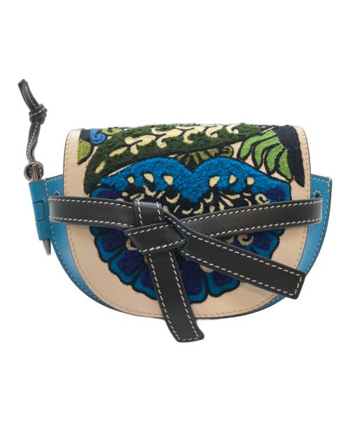 LOEWE（ロエベ）LOEWE (ロエベ) Grained Calfskin Floral Mini Gate Crossbody Bag Peacock Blue/gate floral  刺繍ゲートデュアルミニバッグ スカイブルーの古着・服飾アイテム