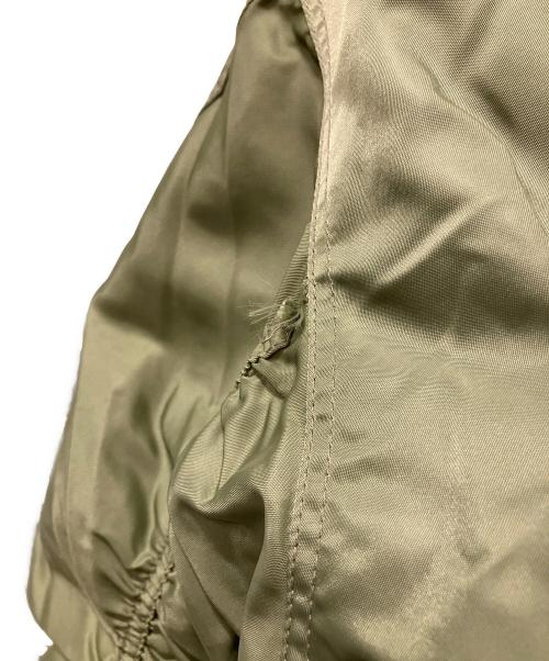 THUG CLUB（サグ クラブ）THUG CLUB (サグ クラブ) 24AW ギャザーアームブルゾン カーキ サイズ:34の古着・服飾アイテム