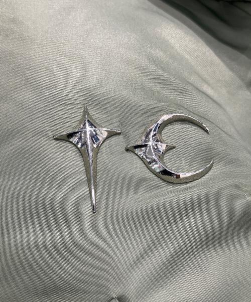 THUG CLUB（サグ クラブ）THUG CLUB (サグ クラブ) 24AW ギャザーアームブルゾン カーキ サイズ:34の古着・服飾アイテム