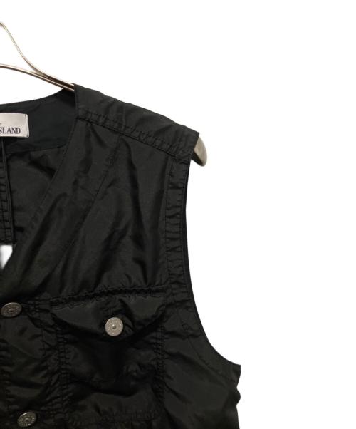 STONE ISLAND（ストーンアイランド）STONE ISLAND (ストーンアイランド) GARMENT DYED VEST/ガーメントダイ ロゴ刺繍Vネックベスト ブラック サイズ:Mの古着・服飾アイテム