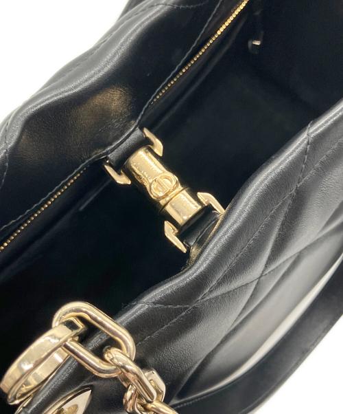 Christian Dior（クリスチャン ディオール）Christian Dior (クリスチャン ディオール) Tote Bag Essential Archi Cannageアーキカナージュチェーントートバッグ ブラック サイズ:ミディアムの古着・服飾アイテム