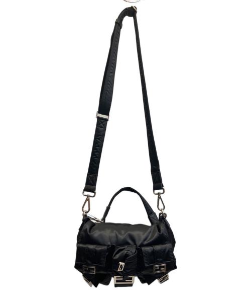 FENDI（フェンディ）FENDI (フェンディ) マルチポケット バゲット ナイロンショルダーバッグ ブラックの古着・服飾アイテム