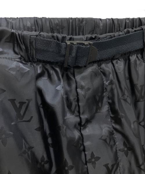 LOUIS VUITTON（ルイ ヴィトン）LOUIS VUITTON (ルイ ヴィトン) シャドウモノグラムナイロンパンツ ネイビー サイズ:40の古着・服飾アイテム