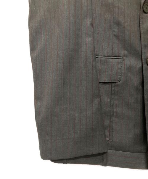 BALENCIAGA（バレンシアガ）BALENCIAGA (バレンシアガ) Pinstripe Tailoring Wool Deconstructed DB Jacket/ダブルテーラードジャケット レッド×グレー サイズ:XXSの古着・服飾アイテム