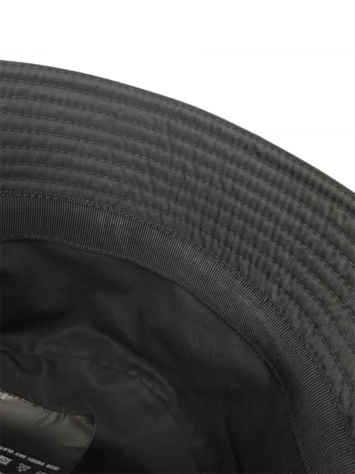 PRADA（プラダ）PRADA (プラダ) Re-nylon Bucket Hat(リナイロンバケットハット)/ロゴ刺繍 ブラック サイズ:XLの古着・服飾アイテム