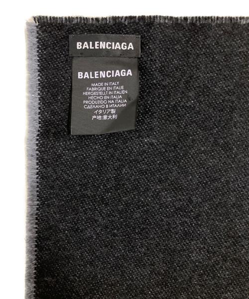 BALENCIAGA（バレンシアガ）BALENCIAGA (バレンシアガ) ロゴマフラー グレー サイズ:FREEの古着・服飾アイテム