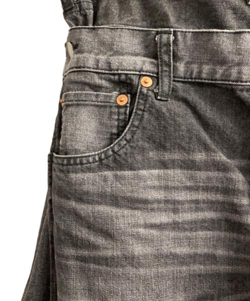 COMME des GARCONS JUNYA WATANABE MAN（コム デ ギャルソン ジュンヤ ワタナベ マン）COMME des GARCONS JUNYA WATANABE MAN (コム デ ギャルソン ジュンヤ ワタナベ マン) LEVI'S (リーバイス) 再構築デニムパンツ ブラック サイズ:Mの古着・服飾アイテム