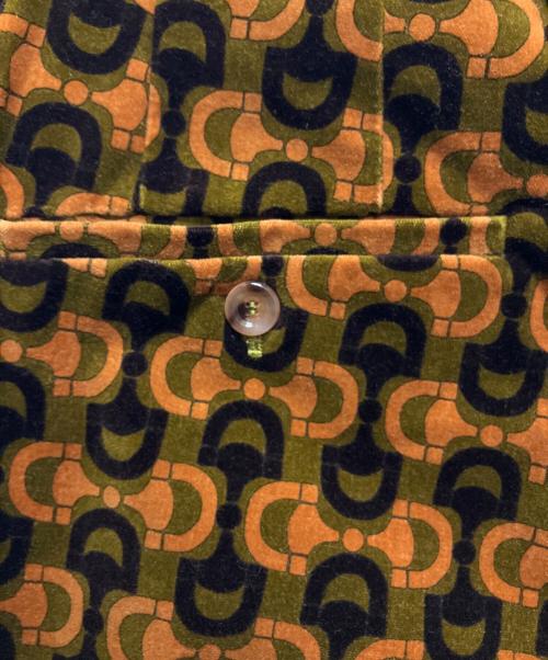 GUCCI（グッチ）GUCCI (グッチ) 100周年 総柄ベロアフレアパンツ オレンジ×カーキ サイズ:50の古着・服飾アイテム