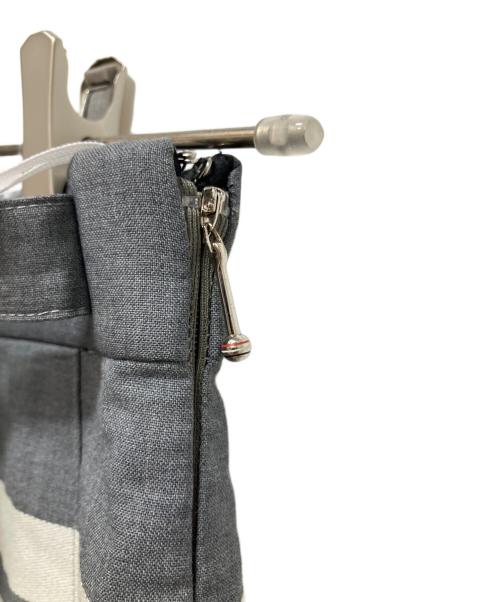 Thom Browne（トムブラウン）Thom Browne (トムブラウン) プリーツスカートFGC402V-06146-035 グレー サイズ:38の古着・服飾アイテム