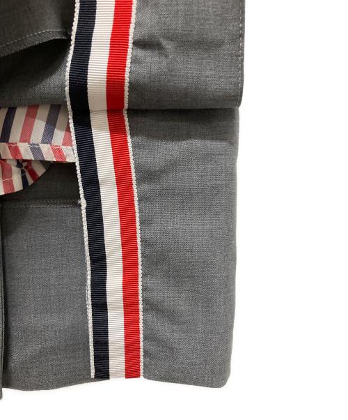 Thom Browne（トムブラウン）Thom Browne (トムブラウン) プリーツスカートFGC402V-06146-035 グレー サイズ:38の古着・服飾アイテム