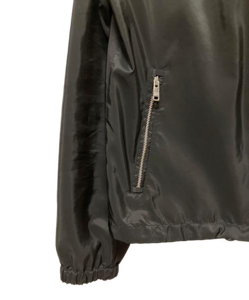 PRADA（プラダ）PRADA (プラダ) ナイロンジャケット　Triangle Plate Nylon Hood Jacket	SGA466 R131 1060 ブラック サイズ:50の古着・服飾アイテム