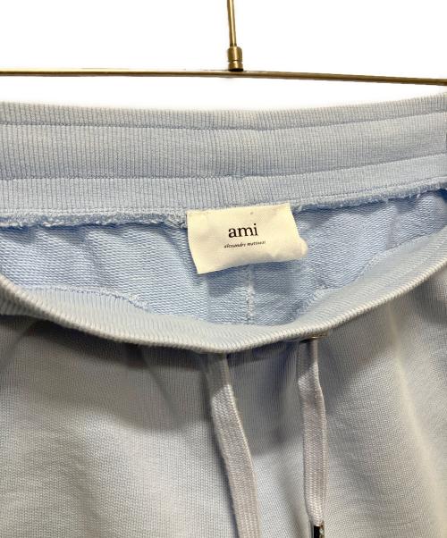 AMI PARIS（アミ パリス）AMI PARIS (アミ パリス) ハートロゴスウェットハーフパンツ　E22HSO602.747 スカイブルー サイズ:XSの古着・服飾アイテム