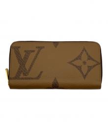 LOUIS VUITTON（ルイ ヴィトン）の古着「モノグラムジャイアント ジッピーウォレット」｜ブラウン