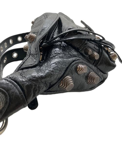 BALENCIAGA（バレンシアガ）BALENCIAGA (バレンシアガ) LE CAGOLE ベルトバッグ ブラックの古着・服飾アイテム