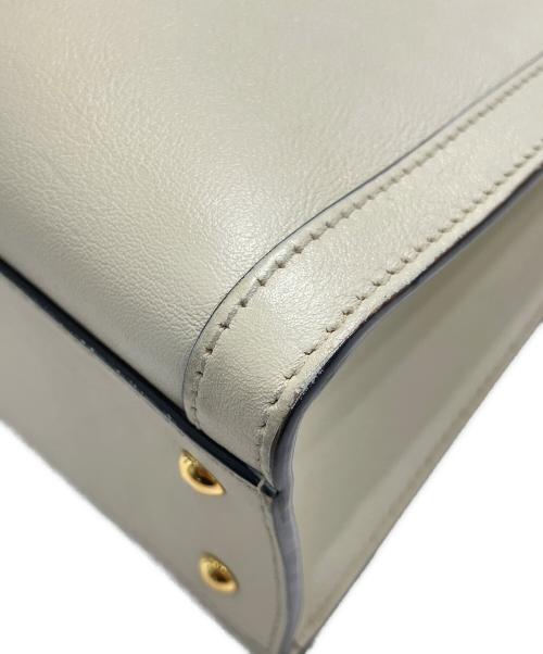 GUCCI（グッチ）GUCCI (グッチ) ダイアナ ミディアム トートバッグ アイボリー サイズ:ミディアムの古着・服飾アイテム