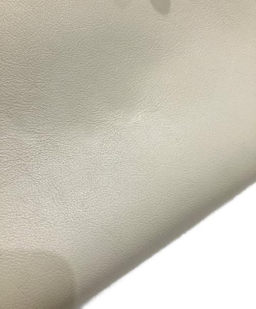 GUCCI（グッチ）GUCCI (グッチ) ダイアナ ミディアム トートバッグ アイボリー サイズ:ミディアムの古着・服飾アイテム