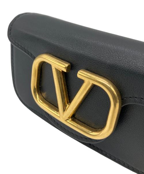 VALENTINO（ヴァレンティノ）VALENTINO (ヴァレンティノ) ロコ カーフスキン ショルダーバッグ ブラックの古着・服飾アイテム