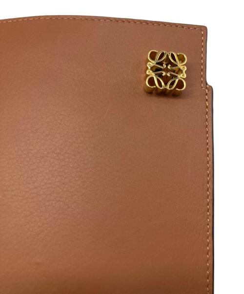 LOEWE（ロエベ）LOEWE (ロエベ) ダイス ポケット ショルダーバッグ ブラウンの古着・服飾アイテム