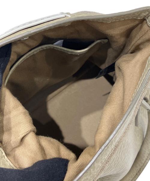 Maison Margiela（メゾンマルジェラ）Maison Margiela (メゾンマルジェラ) 5AC マイクロバッグ　S56WG0081 P4348 カーキ サイズ:マイクロの古着・服飾アイテム