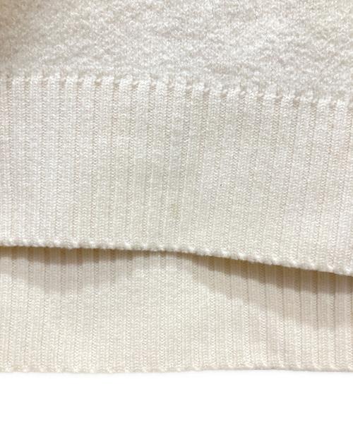 AMI Alexandre Mattiussi（アミアレクサンドルマテュッシ）AMI Alexandre Mattiussi (アミアレクサンドルマテュッシ) Ami De Coeur ファネルネック セーター アイボリー サイズ:Lの古着・服飾アイテム