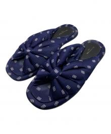 BALENCIAGA（バレンシアガ）の古着「ロゴプリントサンダル」｜ネイビー