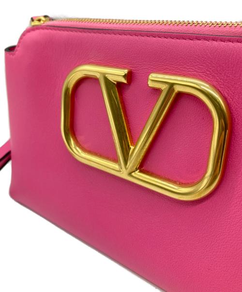 VALENTINO（ヴァレンティノ）VALENTINO (ヴァレンティノ) 金具ロゴクラッチバッグ ピンクの古着・服飾アイテム