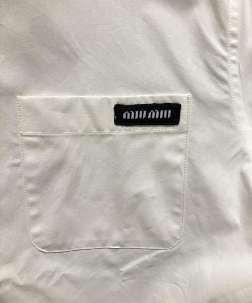MIU MIU（ミュウミュウ）MIU MIU (ミュウミュウ) コットンポプリンシャツ ホワイト サイズ:37の古着・服飾アイテム