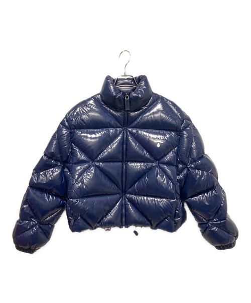 PRADA（プラダ）PRADA (プラダ) シャイニーキルティング/ナイロンダウンジャケロゴデザイン /ダウンジャケット ネイビー サイズ:36の古着・服飾アイテム
