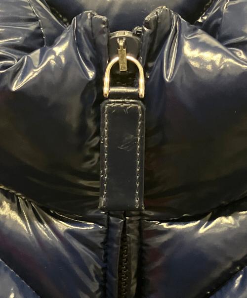 PRADA（プラダ）PRADA (プラダ) シャイニーキルティング/ナイロンダウンジャケロゴデザイン /ダウンジャケット ネイビー サイズ:36の古着・服飾アイテム