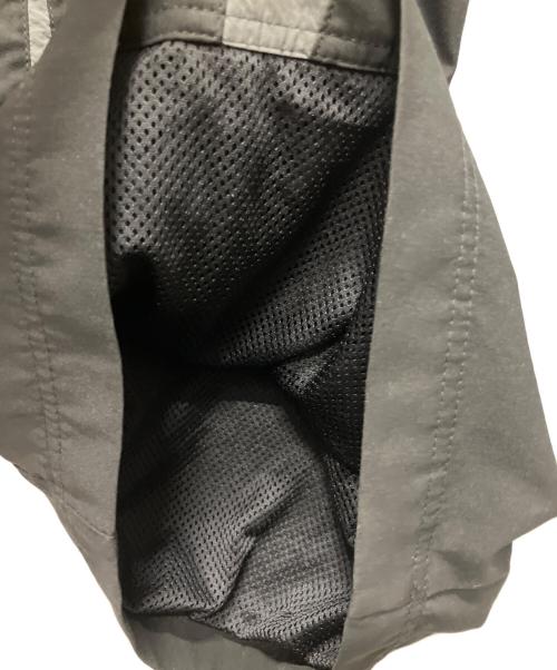 BALENCIAGA（バレンシアガ）BALENCIAGA (バレンシアガ) 25SS/トラックワイドナイロンパンツ/Tracksuit Pants 'Black/Elephant Grey' ブラック サイズ:Sの古着・服飾アイテム