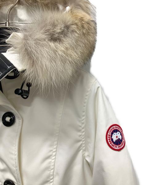 CANADA GOOSE（カナダグース）CANADA GOOSE (カナダグース) ROSSCLAIR PARKA/ダウンジャケット/ダウンコート ホワイト サイズ:Sの古着・服飾アイテム
