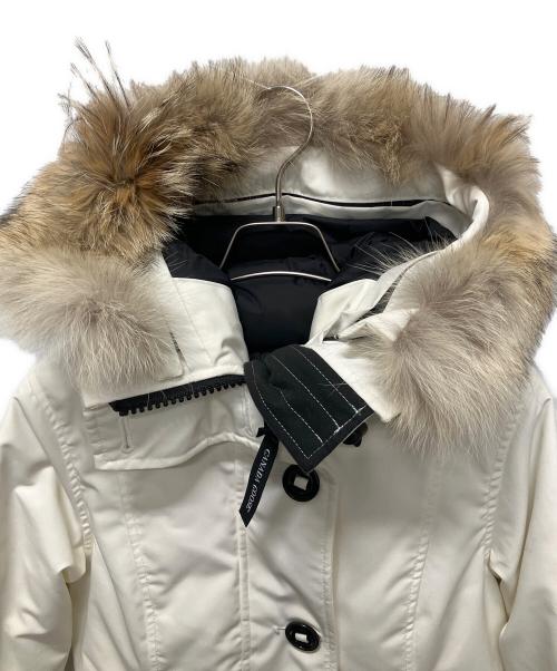 CANADA GOOSE（カナダグース）CANADA GOOSE (カナダグース) ROSSCLAIR PARKA/ダウンジャケット/ダウンコート ホワイト サイズ:Sの古着・服飾アイテム