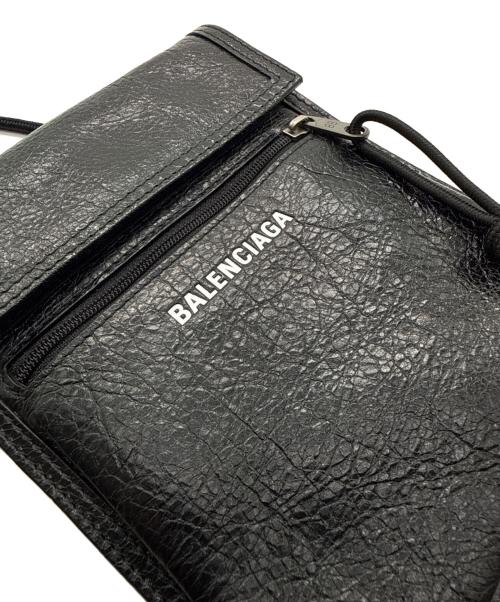 BALENCIAGA（バレンシアガ）BALENCIAGA (バレンシアガ) エクスプローラー ショルダーバッグ  ブラックの古着・服飾アイテム