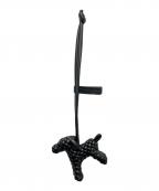 BOTTEGA VENETAボッテガベネタ）の古着「イントレチャートドッグチャーム」｜ブラック