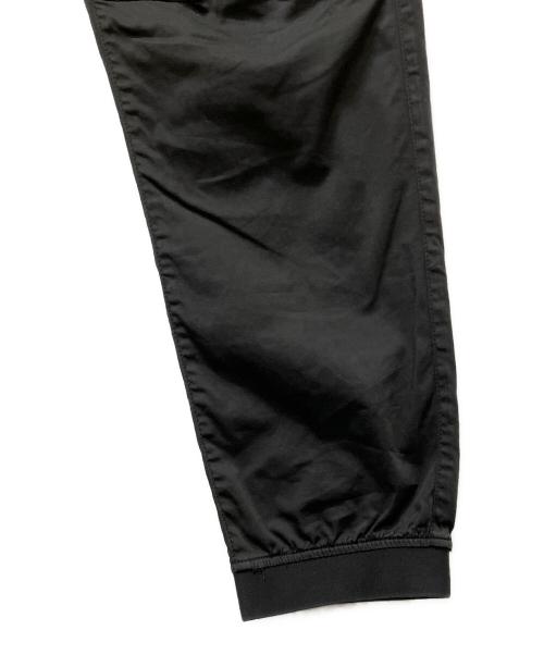 STONE ISLAND（ストーンアイランド）STONE ISLAND (ストーンアイランド) ロゴパッチカーゴパンツ ブラック サイズ:34の古着・服飾アイテム