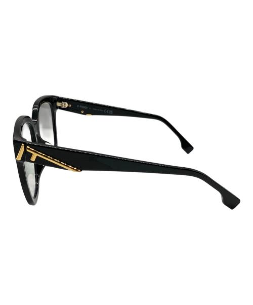 FENDI（フェンディ）FENDI (フェンディ) Oversized Eyesunglass(オーバーサイズドアイサングラス)/アイウェア　FE50064F ブラック サイズ:57□16 140の古着・服飾アイテム