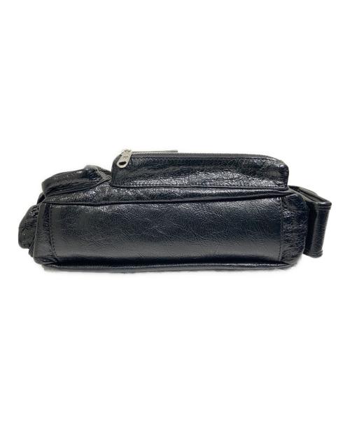 BALENCIAGA（バレンシアガ）BALENCIAGA (バレンシアガ) Superbusy/スーパービジー レザー マルチポケット スリングバッグ ブラックの古着・服飾アイテム