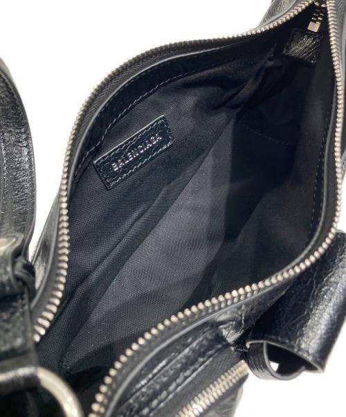 BALENCIAGA（バレンシアガ）BALENCIAGA (バレンシアガ) Superbusy/スーパービジー レザー マルチポケット スリングバッグ ブラックの古着・服飾アイテム