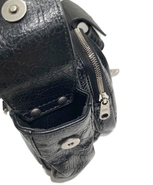 BALENCIAGA（バレンシアガ）BALENCIAGA (バレンシアガ) Superbusy/スーパービジー レザー マルチポケット スリングバッグ ブラックの古着・服飾アイテム