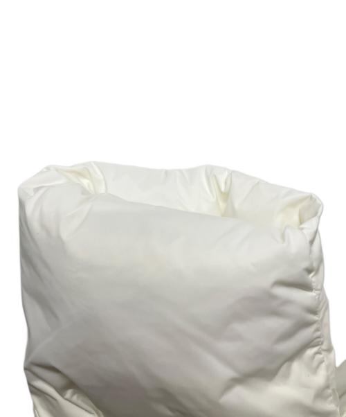 BALENCIAGA（バレンシアガ）BALENCIAGA (バレンシアガ) ski puffer ダウンジャケット ホワイト サイズ:46の古着・服飾アイテム