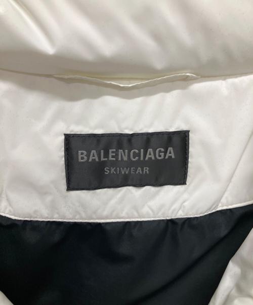 BALENCIAGA（バレンシアガ）BALENCIAGA (バレンシアガ) ski puffer ダウンジャケット ホワイト サイズ:46の古着・服飾アイテム